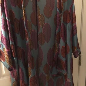 Small lulaRoe Lindsay
